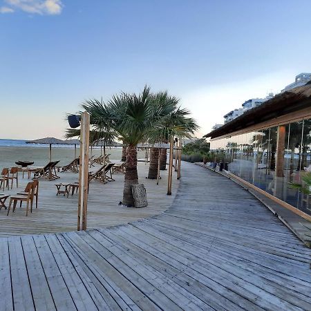 Large Apt 2 Bedrooms Sea View & 2 Balconies Larnaka Exterior foto